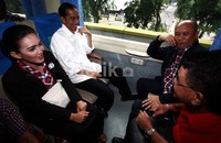 Jokowi, Rieke, dan Teten ke Bandung menghadiri kampanye di Cicalengka, Kabupaten Bandung, Jawa Barat.