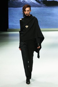 Jakarta, Indonesia - 14 Februari. KRATON by Auguste SoesastroAutumn Winter 2013 - 2014. Indonesia Fashion Week 2013 at Jakarta Convention Center. 14 Februari 2013. Jakarta. [Foto: Mohammad Abduh/Wolipop]