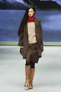 Jakarta, Indonesia - 14 Februari. KRATON by Auguste SoesastroAutumn Winter 2013 - 2014. Indonesia Fashion Week 2013 at Jakarta Convention Center. 14 Februari 2013. Jakarta. [Foto: Mohammad Abduh/Wolipop]