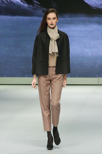 Jakarta, Indonesia - 14 Februari. KRATON by Auguste SoesastroAutumn Winter 2013 - 2014. Indonesia Fashion Week 2013 at Jakarta Convention Center. 14 Februari 2013. Jakarta. [Foto: Mohammad Abduh/Wolipop]