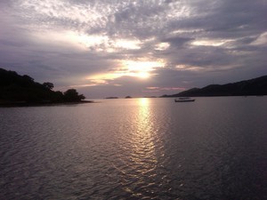 Surga Fotografi Flores Ada di Taman Laut 17 Riung