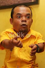 Kisah Ucok Baba Si Manusia Mini