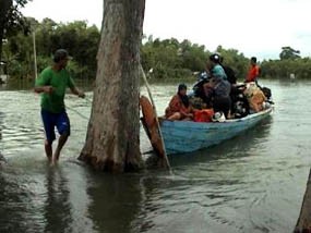 Tiga Desa di Tuban Terisolir Akibat Banjir