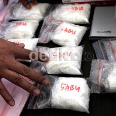 Petugas Bea Cukai Tangkap Mahasiswa Penyelundup 512 Gram Sabu