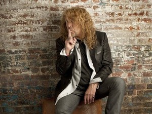 Robert Plant Isyaratkan Reuni Bersama Led Zeppelin Tahun Depan