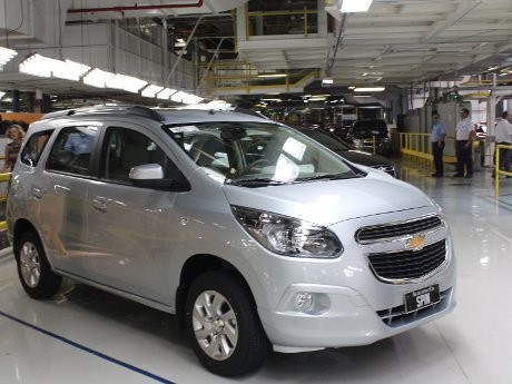 3 Keunggulan Chevy Spin