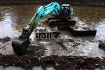 Cegah Banjir, Kali Ciliwung Dikeruk