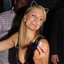 Mengintip Pesta Ultah ke-32 Paris Hilton