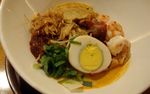 Menuntaskan Kangen Kuliner Singapura di Cinnamon
