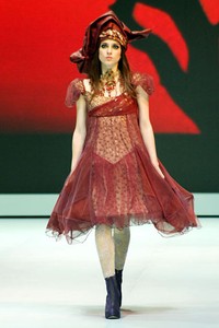 Jakarta, Indonesia - 14 Februari. Melinda Looi Couture Collection 2013. Indonesia Fashion Week 2013 at Jakarta Convention Center. 14 Februari 2013. Senayan. Jakarta. [Foto: Mohammad Abduh/Wolipop]