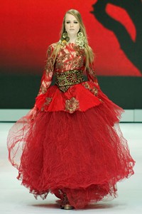 Jakarta, Indonesia - 14 Februari. Melinda Looi Couture Collection 2013. Indonesia Fashion Week 2013 at Jakarta Convention Center. 14 Februari 2013. Senayan. Jakarta. [Foto: Mohammad Abduh/Wolipop]