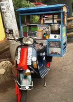 Vespa Tukang Batagor