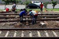 Perawatan tersebut untuk memberikan kenyamanan dan keselamatan perjalanan kereta.