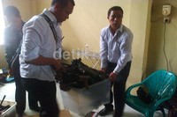 31 senjata jenis airsoft gun tersebut terdiri dari 10 senjata laras pendek dan 21 laras panjang.