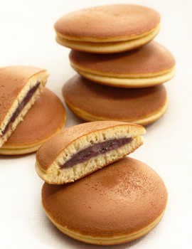 Yuk, Bikin Dorayaki Sendiri yang Empuk Legit!