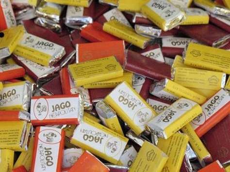 Ngemil Asyik Cokelat Era 90 an, Cokelat Ayam Jago hingga Payung