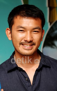 Senyuman Rio Dewanto yang membuat para wanita meleleh. Gusmun/detikFoto.
