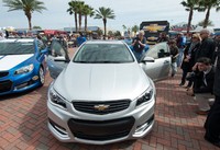 Chevrolet SS diperkuat oleh mesin  LS3 Chevrolet V-8, yang menghasilkan tenaga sampai 415 daya kuda dan torsi 415 lb-ft. Mobil bisa melaju cepat dari -100 km per jam sekitar 5 detik. Ini membuat SS sebagai salah satu sedan tercepat di pasaran. (dok General Motors)