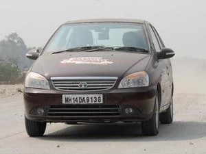 Tata Indigo eCS Jalan 15 Hari Tanpa Henti