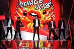 Taylor Swift & Harry One Direction Tampil Sepanggung