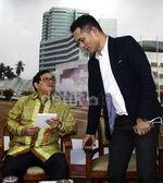 Politisi Loncat Pagar Dibahas