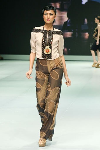 Jakarta, Indonesia - 14 Februari 2013. Rudy Chandra Beauty Diary. Indonesia Fashion Week 2013 at Jakarta Convention Center. Senayan. Jakarta. [Foto: Mohammad Abduh/Wolipop]