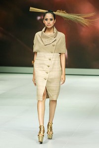 Jakarta, Indonesia - 14 Februari, Balijava by Denny Wirawan Poetique de Savane Collection 2013. Indonesia Fashion Week 2013 at Jakarta Convention Center. Senayan. Jakarta. [Foto: Mohammad Abduh/Wolipop]