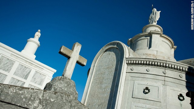 Ini Dia 10 Pemakaman Terindah di Dunia (1)