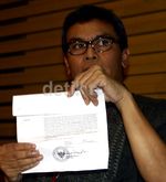 KPK Tetapkan Anas Jadi Tersangka