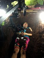 Si Kocak Sam Brodie di Hantu Penasaran