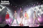 Meriahnya Konser Comeback SHINee