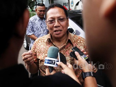 Halim Mahfudz Siap Berhenti Jika Prosedurnya Benar