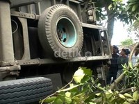 Semua korban dalam kecelakaan maut di Cianjur akan diberi santunan oleh PT Jasa Raharja. Korban meninggal akan mendapat masing-masing Rp 25 juta dan akan diberikan langsung kepada ahli warisnya. Dani Jatnika/detikcom.