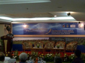 Alumni Universitas Brawijaya Kumpul Bahas Ekonomi Pancasila di Gedung MK