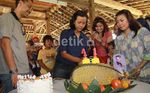 Gunungan Buah Untuk Orangutan