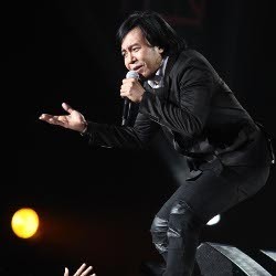 Konser Sang Dewa Cinta Ari Lasso