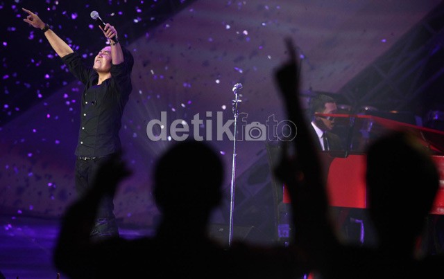 Konser Tunggal Ari Lasso Sang Dewa Cinta