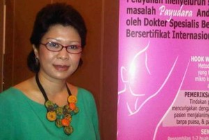 Dr Alfiah, Jadi Tukang Utak-atik Payudara karena Peduli Perempuan