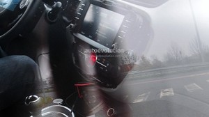 Intip Interior Mobil Korea Pesaing MINI