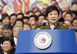 Park Geun-Hye Jadi Presiden Wanita Pertama Korsel