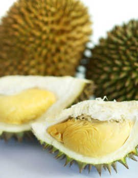 Nyam-nyam.. Lembut Semerbak Sus dan Pancake Durian!