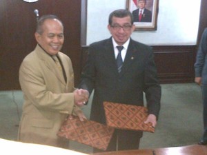 Mensos dan Menkop UKM Targetkan 200.000 Koperasi Tahun Ini