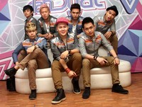 Pose XO-IX. Gus Mun/detikHOT.