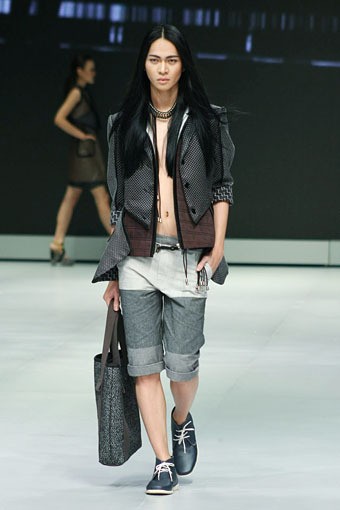 Jakarta, Indonesia - 14 Februari. Sofie Algorithmic. Indonesia Fashion Week 2013 at Jakarta Convention Center. 14 Februari 2013. Senayan. Jakarta. [Foto: Mohammad Abduh/Wolipop]