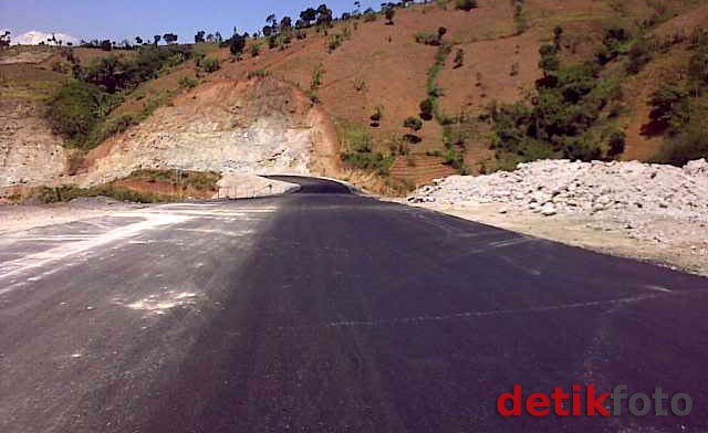 Jalan Nasional Sumatera, Jawa & Bali Ditargetkan Mulus 100% di 2014