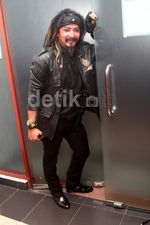 Ketika Limbad Tersenyum