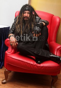 Limbad kembali tampil misterius. Gus Mun/detikHOT.