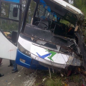 Ini Kondisi Bus Pariwisata yang Hancur Menabrak Tebing di Ciloto