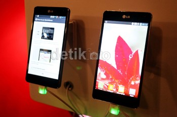 Sebagai smartphone pertama berbasis LTE (Long Term Evolution) dengan prosesor Quadcore Snapdragon S4 Pro dari Qualcomm, LG Optimus G menjadi pondasi baru bagi setiap smartpohne kelas premium LG di masa mendatang.