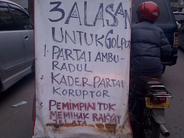 Kampanye Golput Becak Bermotor